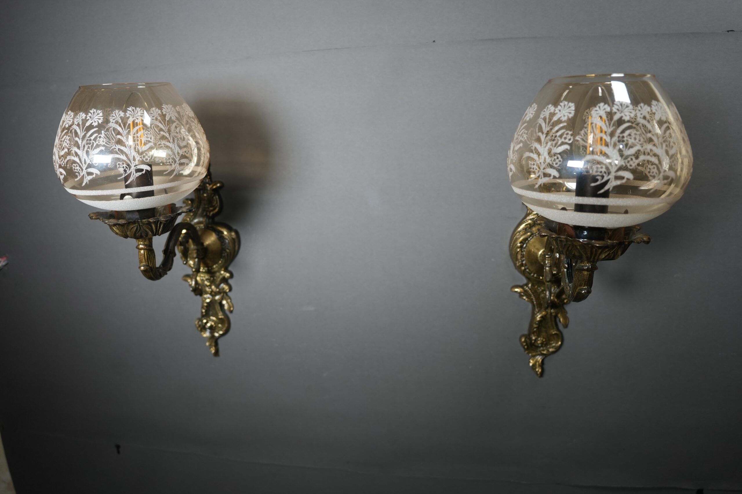 Rare VINTAGE VICTORIAN ORNATE WALL Crystal Globes Wired Pair of SCONCES applique